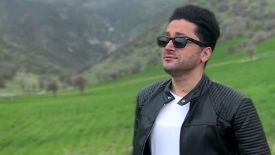 فیلم آواز باشکوه با آهنگ شجریان توسط یک پسر کُردو صدای بهشتی اش ! /  بیا که وقت بهارست… / همه را احساساتی کرد !