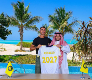 شرط رونالدو برای ماندن در النصر چه بود؟ | بالاخره قرارداد تمدید شد