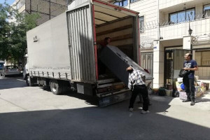 اسکان اضطراری شهروندان جنگزده در هتل