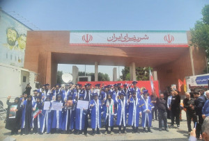 ادای احترام دانشجویان شریف به شهدای اقتدار