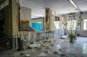 مادر و فرزندی که در بمباران زندان اوین شهید شدند