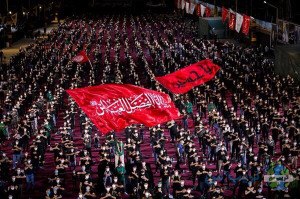 ایران حسینی تا ابد پیروز است