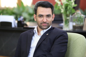 پیشنهادهای آذری جهرمی برای آزادی برخی زندانیان و رفع محدودیتهای ارتباطی/ مردم به حاکمیت مینگرند و امید دارند