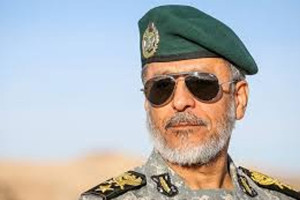امیر سیاری: آمادگی نیروهای مسلح و حمایت همه جانبه مردم از نیروهای مسلح دشمن را به زانو درآورد
