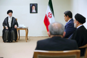 تمجید خاص یک رئیس جمهور خارجی از رهبر انقلاب | از ملاقات با ایشان لذت بردم | آیتالله خامنهای مردی با خرد والا است