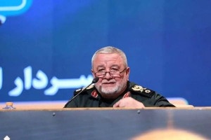 مشاور فرمانده کل سپاه: اگر دشمن به کشورمان حمله کند آن روز تماشایی خواهد بود/ جبهه مقاومت هم به میدان میآید