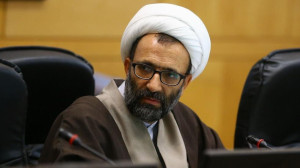 عضو هیات رئیسه مجلس: آسیب زدن به انسجام ملی خیانت است/ هنوز جنگ تمام نشده و ما در میانه جنگ هستیم