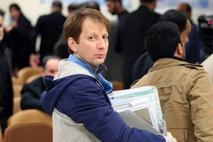 جناب کلاهبردار و ابربدهکار، کمتر دروغگو بگو! | پاسخ تند بانک مرکزی به بابک زنجانی