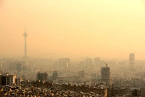 هشدار هواشناسی در تهران؛ گرد و خاک ادامه دارد