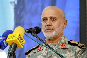 دست نوشته خواندنی سردار شهید غلامعلی رشید یک هفته پیش از شهادت؛ خدا کند جان این حقیر گرفته شود… + تصاویر