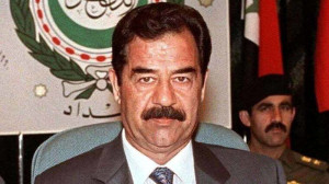 زن یونانی و دختر نوجوانش / ناگفتههای زندگی صدام/ خاطرات معشوقه زیبای صدام حسین که اسیر شهوت های دیکتاتور عراق شد + عکس