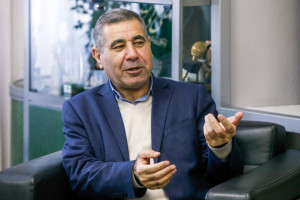 مشاور ارشد رئیس جمهور: با درایت آقای پزشکیان، کشور در حوزه نظامی ومذاکره احتمالی حرفی برای گفتن دارد/دولت آقای پزشکیان، دولت نه به دروغ است