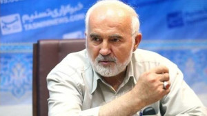 احمد توکلی در بیمارستان بستری شد