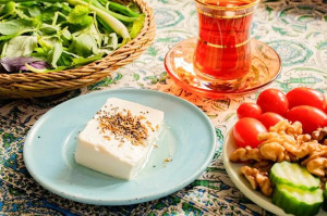 حذف صبحانه چه بلایی بر سر بدنمان میآورد؟