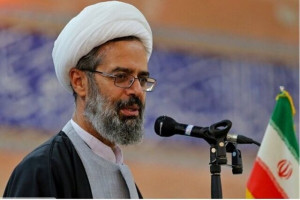 درخواست امام جمعه بجنورد از دستگاههای اطلاعاتی برای برخورد قاطع با نفوذ/امام جمعه یزد: از دیدگاه مدیران دولت رییسی برای موضوع محدودیت برق استفاده شود
