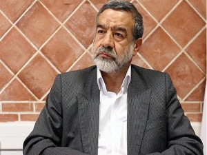 آب شرب در استخر مناطق ثروتمند مردم را با قطعی مواجه کرده است | ناترازی نه از کمبود منابع بلکه از عدم مدیریت است