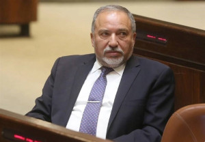 لیبرمن: تقابل بعدی ما با ایران دشوارتر خواهد بود