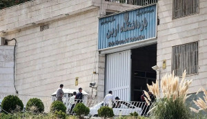 زندانیان اوین در کمتر از ۱۲ ساعت به سایر زندان ها منتقل شدند