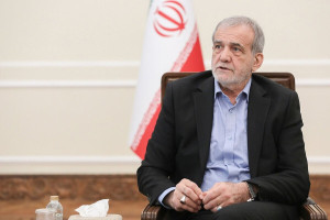 تحلیل منصفانه گفتگوی رئیس جمهور پزشکیان؛ سمت دشمن را گم نکنیم!