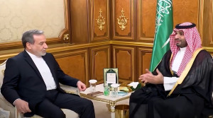 تصاویر دیدار معنادار عراقچی و بن سلمان پس از جنگ