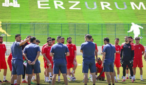 چالش عجیب برای هاشمیان در پرسپولیس!