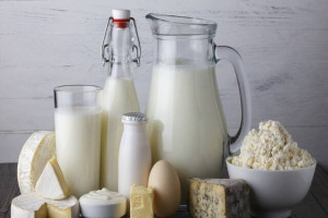 بازار لبنیات افسار گسیخت