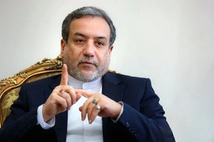 تأکید عراقچی بر ایفای نقش استانهای مرزی در پیشبرد دیپلماسی