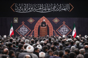 برگزاری مراسم عزاداری شب هشتم محرم در حسینیه امام خمینی