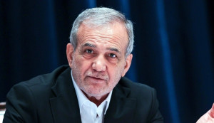 پزشکیان: رژیم صهیونیستی حملات غیرقانونی آغاز کرد؛ ایران از تمامیت ارضی خود دفاع مشروع کرد