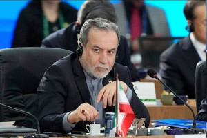 عراقچی: ایران بهدلیل دستیابی به علم و فناوری مورد حمله قرار گرفت