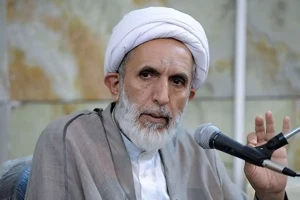مهدی طائب فعال اصولگرا : مردم معتقدند که انرژی هستهای حق ماست و نباید از آن عقبنشینی کنیم