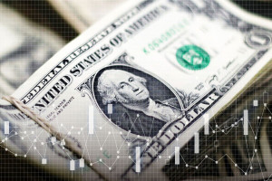 پیش بینی قیمت دلار امروز ۲۵ تیر ۱۴۰۴/ قیمت دلار تا مردادماه کاهشی است؟