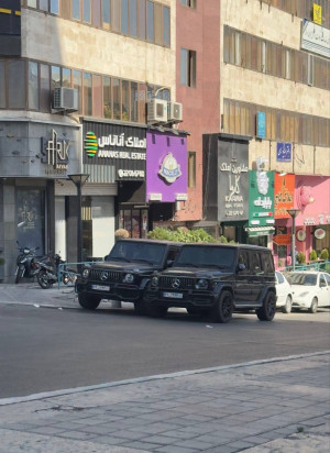 عکس/ قرار دو بنز جیکلاس در سعادت آباد تهران