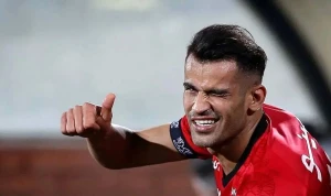 عیسی آلکثیر از پرسپولیس رانده و از استقلال مانده !