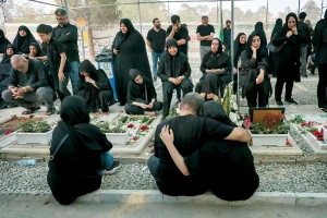 عزای چهلروزه کشته شدگان جنگ/ روایتهایی از غیرنظامیانی که در حملات اسرائیل به ایران کشته شدند