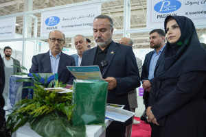 بازدید معاون فرهنگی، اجتماعی و گردشکری دبیرخانه شورایعالی مناطق آزاد از غرفه ارس نمایشگاه ایران زیرساخت