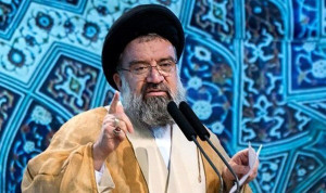 امام جمعه تهران: برخی دوگانه ملت و امت درست نکنند/ این دو قطبی سازی کاملاً نامربوط است