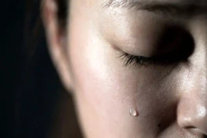 اشک چشم، راز مهمی از مغز شما را فاش میکند