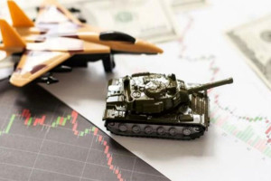 تشدید بحران در بنگاه‌های مالی در دوران پساجنگ + فیلم