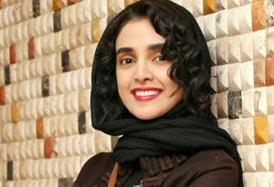 الهه حصاری پشت فرمان؛ چه دلبری هم میکنه + عکس