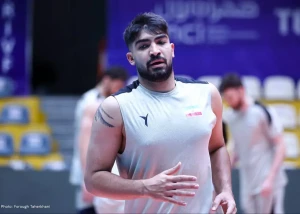 عطایی ستاره لیگ والیبال را جذب کرد