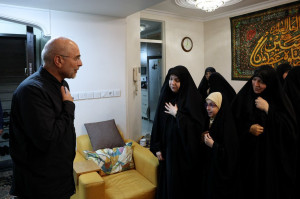 تصاویر قالیباف از دیدار با دو دختر و برادر سپهبد شهید باقری