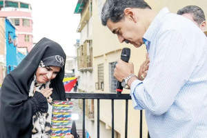 مجری لژیونر در ونزوئلا؛ این جنگ به غیر از سرکار خانم سحر امامی قهرمان دیگری نداشت؟