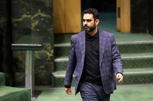 انتقاد تند ثابتی از قالیباف: مجلس یک نفره اداره میشود/ چرا مشاور سعیدجلیلی از مجلس دوازدهم عصبانی است؟