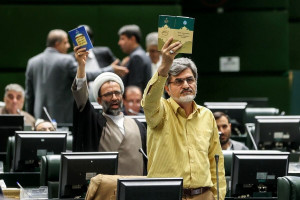 واکنش معنادار منتقد قدیمی لاریجانی به انتصاب او به عنوان دبیر شعام؛ دستور سریع دریافت و عمل شد!/ کوچک زاده ماجرای تصویب برجام را مرور کرد