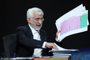 حمله تند رجانیوز به تسنیم بابت انتقاد از جلیلی/ شگفتآور نیست رسانههای نزدیک به سپاه بیتابانه برای بازگشت به مذاکره با قاتلین فرماندهان قلم میزنند؟