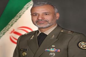 تبریک روز خبرنگار از سوی یک مقام ارتش/ رهبری روزنامه نگاران را سنگرنشینان دفاع از حقیقت در میدان جنگ روایتها می دانند