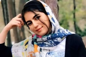 مراسم چهلم الهه حسین نژاد با حضور بازیگران معروف + فیلم
