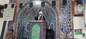 امام جمعه بخش کویرات آران و بیدگل: بعضی خبرنگارها دنبال فتنه و آشوب هستند/ خبرنگار در انعکاس خبر نباید فتنه انگیز باشد