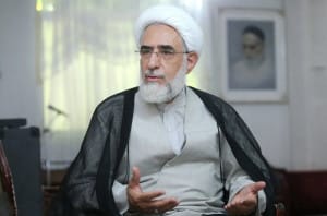 انتقاد منتجب نیا از تقسیمبندی مردم به خوشحجاب و بدحجاب/برخی از مسئولین طلبکارانه درباره کمبودها به مردم میگویند «نخورید و ریاضت بکشید»!